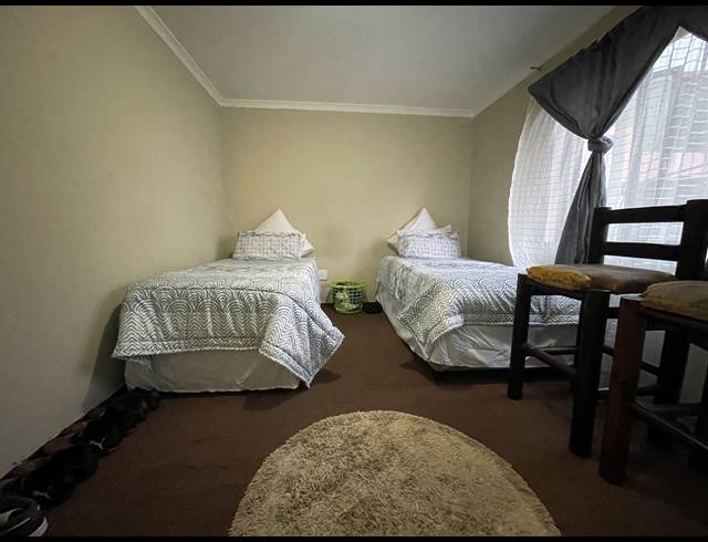 2 BEDROOM APARTMENT FOR SALE IN MONTCLAIR